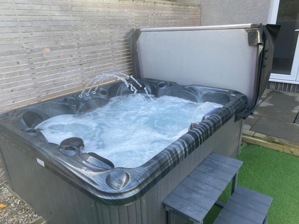 No40Barmouth-Modern,Spacious&Hot Tub מראה חיצוני תמונה